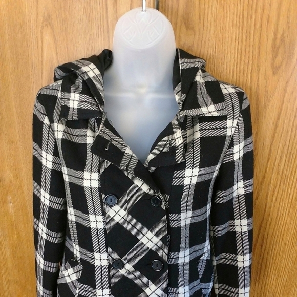 Billabong Wool Blend Black and White Plaid Jacket❄️ - Picture 3 of 6